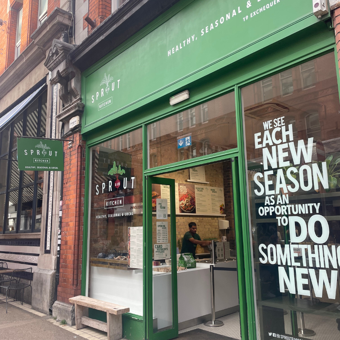 Customer spotlight this week is @sproutandco , drop in to one of their 5 locations in Dublin and one in Kildare village! With Seasonal menus and fresh ingredients Sprout is a great spot to get in your 5 a day as well as a tasty meal 🎉
#dublineats #eatoutdublin #coffeedublin #iri