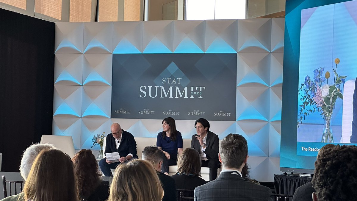 Live from day 2 #STATSummit - recording the @statnews Readout Loud to start the day. @damiangarde @ADeAngelis_bio @adamfeuerstein