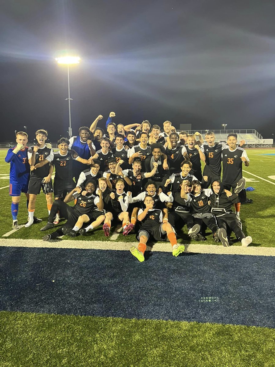 GoNeosho's tweet photo. The Lady Panthers REMAIN UNBEATEN 11-0-3 on the season AND are CONFERENCE CHAMPSIONS for the first time in the schools history!  Currently ranked at #12 in the nation!!! 
 Men's Soccer thrashed Hesston yesterday to finish 6-2 in the KJCCC conference and also CONFERENCE CHAMPIONS https://t.co/lhyBI7RfjA