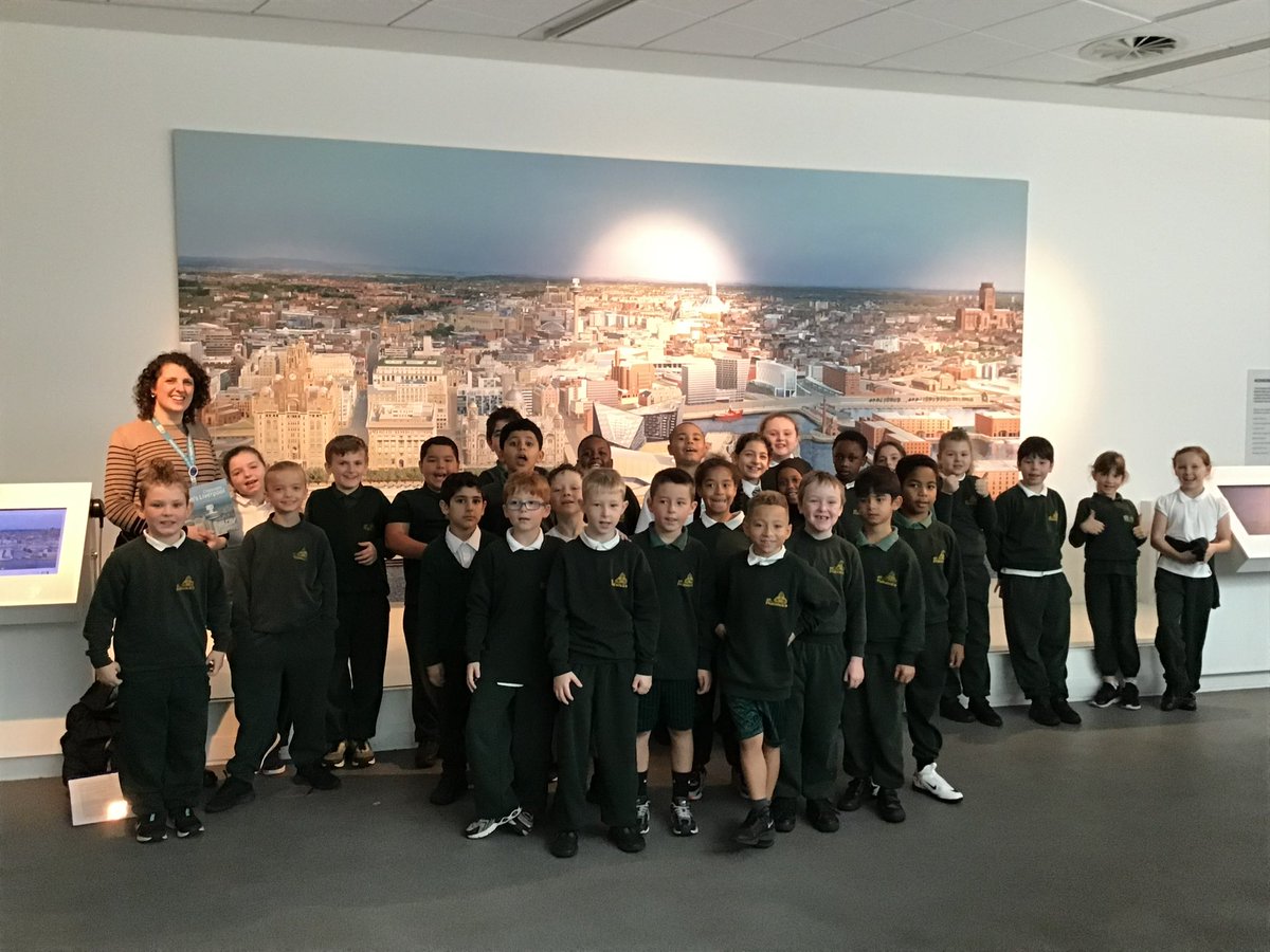 StPatsY4's tweet photo. We had a wonderful time at the Museum of Liverpool today to look at The Liverpool Cityscape by Ben Johnson. Jackson’s mum was kind enough to talk to us about how Ben Johnson created such a fabulous painting over three years. @MuseumLiverpool @ExperienceLpool @benjohnsonart https://t.co/78eZWXlq9c