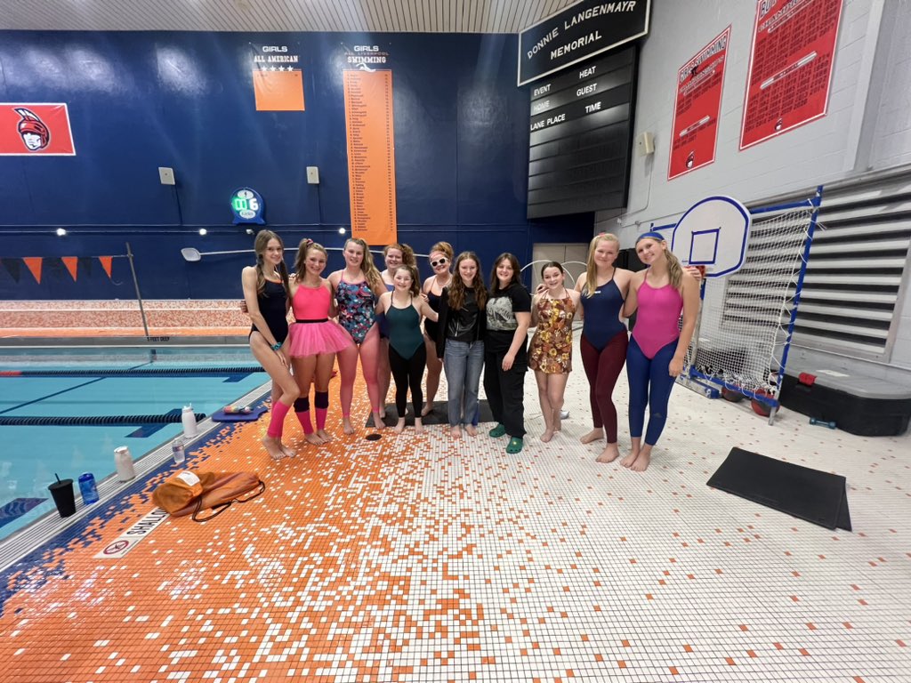 Liverpool Girls Swimming & Diving Team tweet media