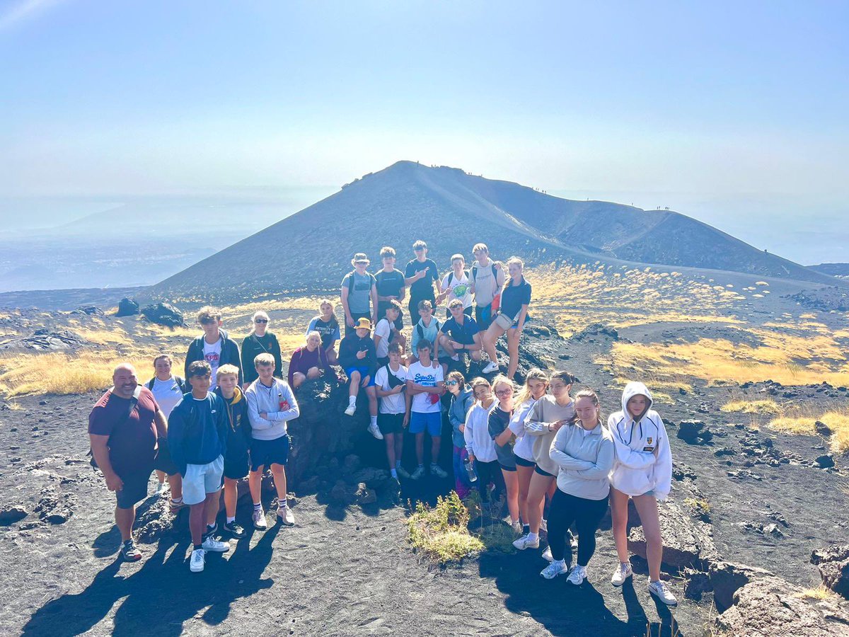 CSGeog's tweet image. The bestest bunch @cranleighschool #cranleighsicily2023