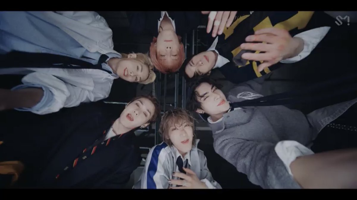 yongiery's tweet photo. I LOVE YOU GUYS SO MUCH
#WayV_NoOneButYou
#WayV_INVINCIBLE
#WayVisBACK #WayV_OnMyYouth
#WayV #WeiShenV #威神V https://t.co/dA6K2yIoG8