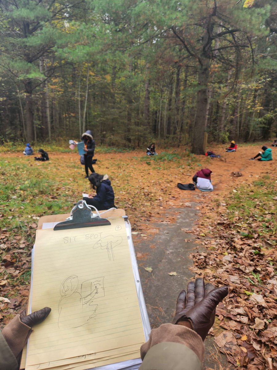 EOEC_TDSB's tweet image. #TakeMeOutsideDay #takemeoutside #nature #naturejournal #NaturePhotography #outdoorlearning #outdoored @WoburnJunior #bondarchallenge @RobertaBondar