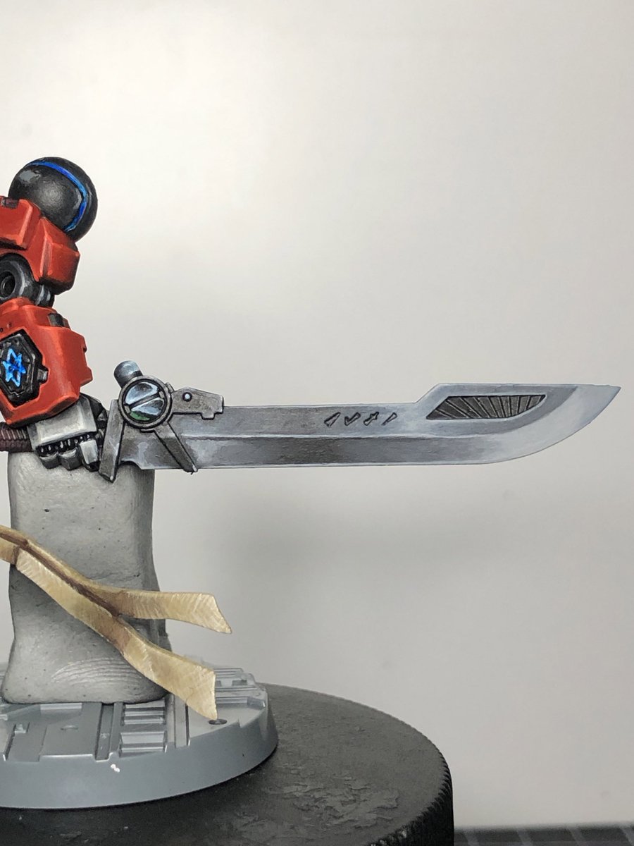 FancyKelvin's tweet photo. I changed the blade as I wasn’t happy with it before, sorry to those who liked it before.
#Warhammercommunity #warhammer40k #warhammer40000 #gamesworkshop #hobbypainter #paintingwarhammer #miniaturepainting #tauempire 
#farsightenclaves #wip #warhammerwip #tau #commanderfarsight https://t.co/kDz0CsmkLF