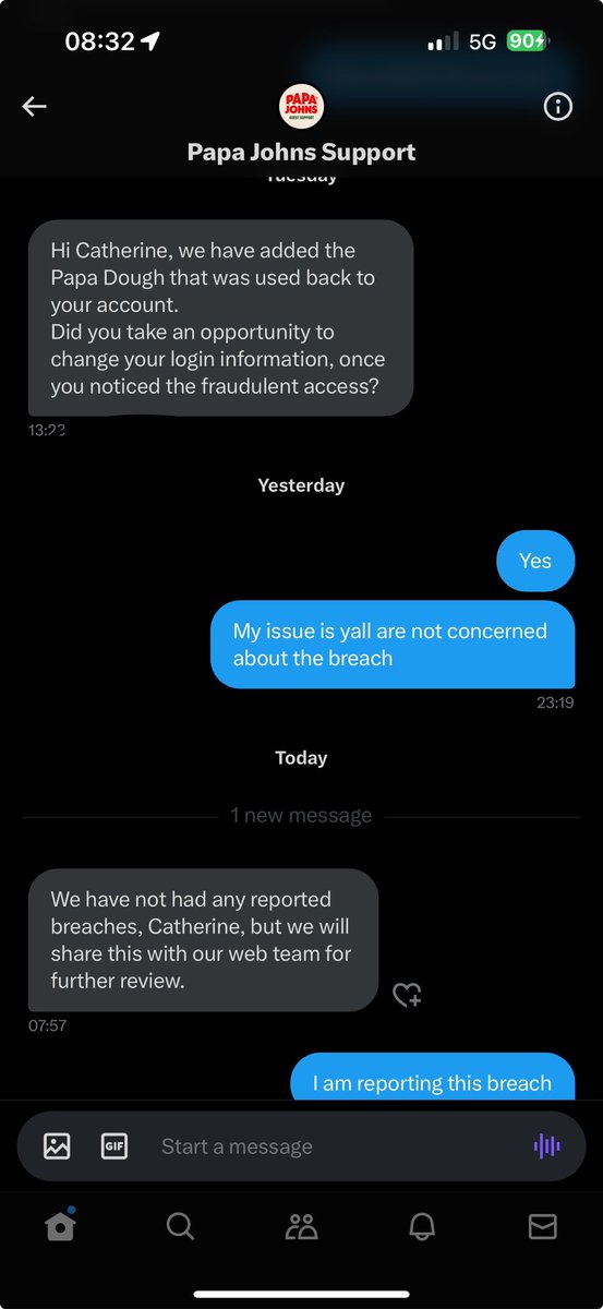 Catrose0729's tweet photo. Attn: please change your passwords and remove your saved payments bc @PapaJohns are acting like there is no breach. Obviously there is one. I live in Alabama and I’ve never been to Washington. https://t.co/vjnJ5uHRyq