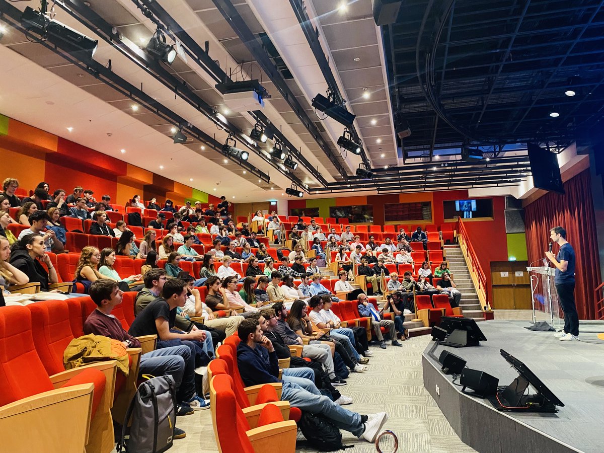 SOuezman tweet media