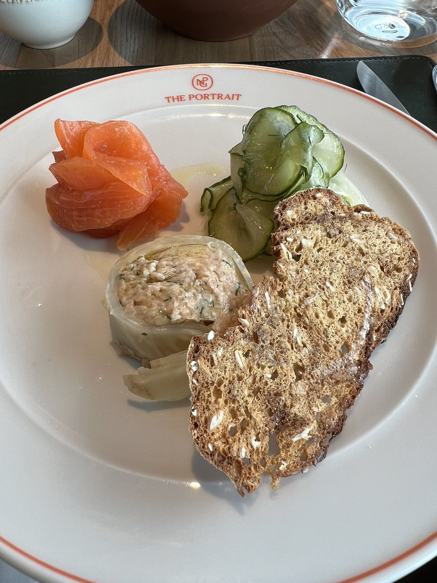 Tom Sietsema tweet media