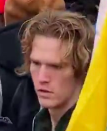 🔍🔍PLEASE RETWEET🔎🔎
#Consequences #Jan6thInsurrection
#FBI is seeking to identify this person involved at the Capitol on January 6, 2021.
If he looks familiar contact FBI at tips.fbi.gov or 1-800-225-5324.

Reference #WannaBeKilmer Insider #1518

CC: @BadBradRSR