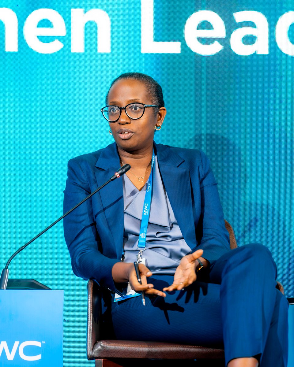 1/2 Bank of Kigali CEO, @dkarusisi, took center stage at #MWC23 Diversity For Tech Summit, sharing insights on 'Women leading in financial inclusion.' She emphasized the power of strategic partnerships to better serve our clients, particularly women.