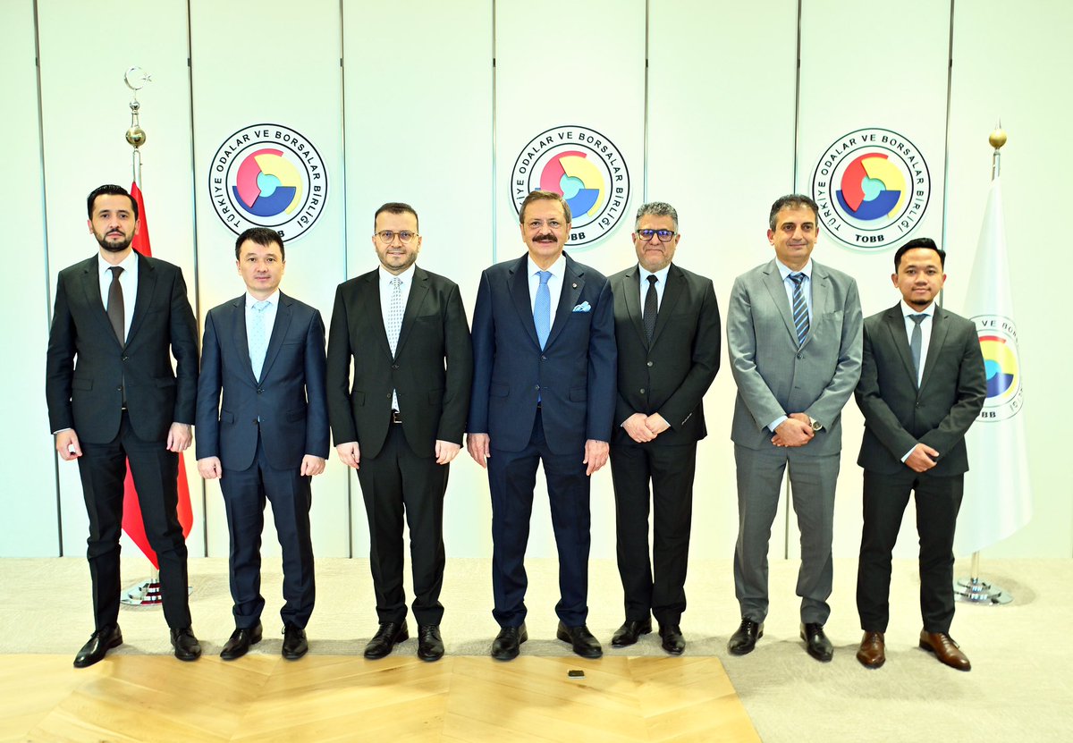 İslam Kalkınma Bankası Grubu bünyesinde faaliyet gösteren Uluslararası İslami Ticaret Finansman Kuruluşu (ITFC)  heyeti ile bir araya geldik. 

Azerbaycan, Kazakistan, Kırgızistan, Özbekistan, Tacikistan arasında ve bu ülkelerle İslam İşbirliği Teşkilatı (İİT) üyesi ülkeler