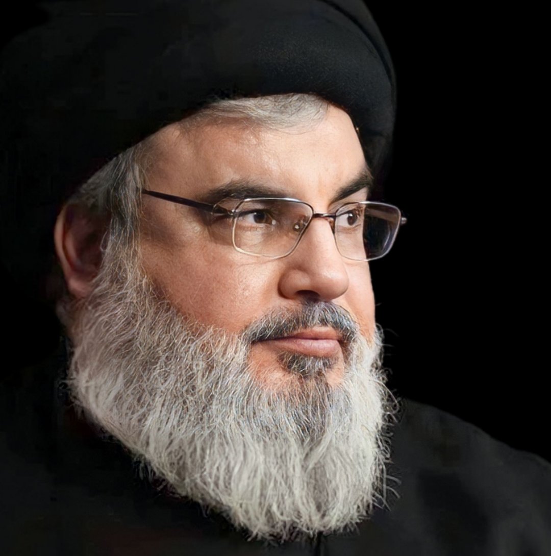 لوجهك المتعب منا اعتذار كبير أثقلناك هماً وعملاً حملناك وطنا وعيالا وأوجاعا غفونا في كفيك كأنك الأب والأم فزاد الثقل كلما زاد الحصار حاربت الحصار حتى بات يفوح منك عبق النصر ويفوح منا عبق الخجل اختر ما شئت من الجميل لنرده هاك قلوبنا وكل أيامنا يا أجمل أيامنا دمت لنا يا أبانا...