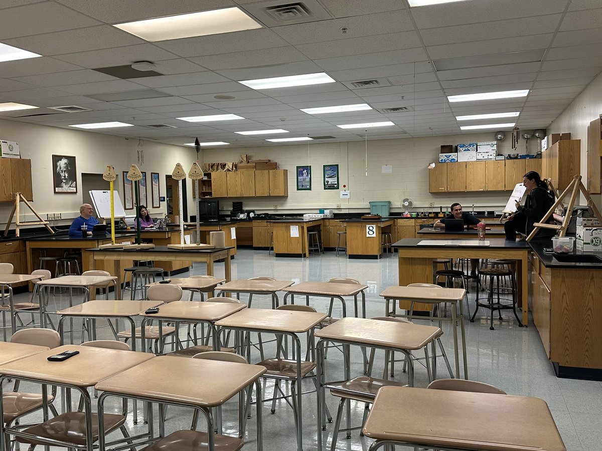 Barrington 220 Science & Engineering tweet media