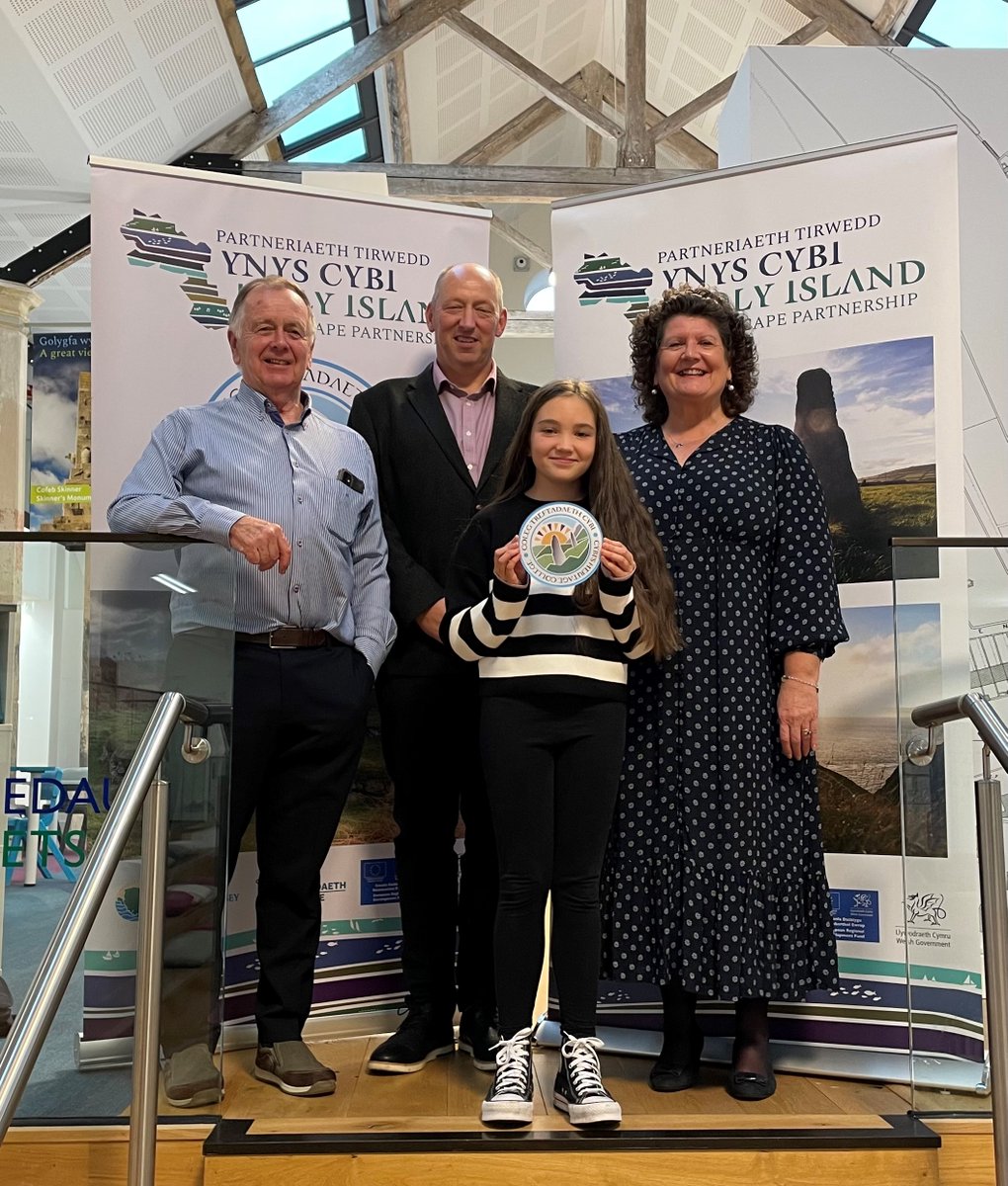 HolyheadRegen tweet media