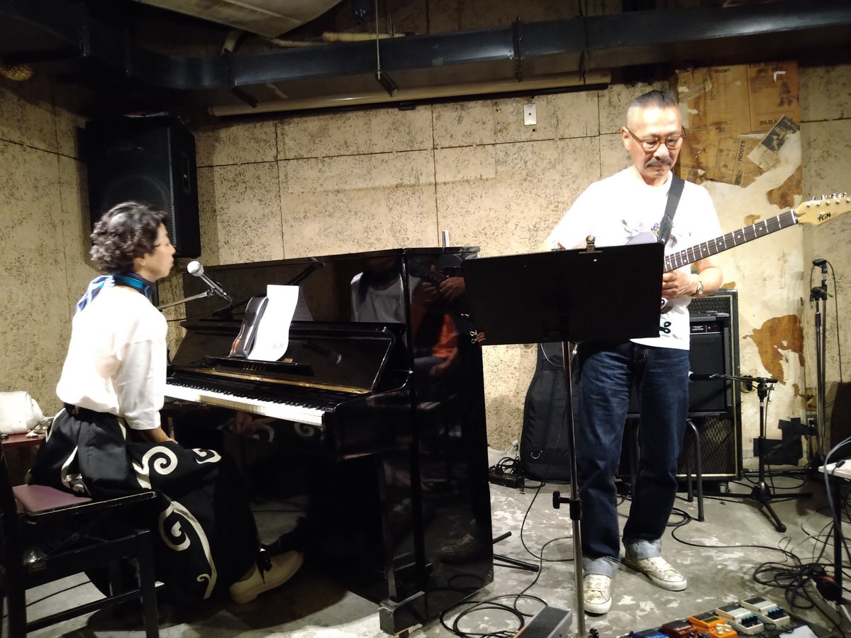 Hi_suke_mammal's tweet image. 昨日は今池バレンタインドライブでKentaro SUZUKI先生のライブ！
ArtM'sもカッコ良かったですし、コラボも最高でした！
そして本日はムリなお願いを聞いていただいてありがとうございました！！
#KentaroSUZUKI
#ArtM's