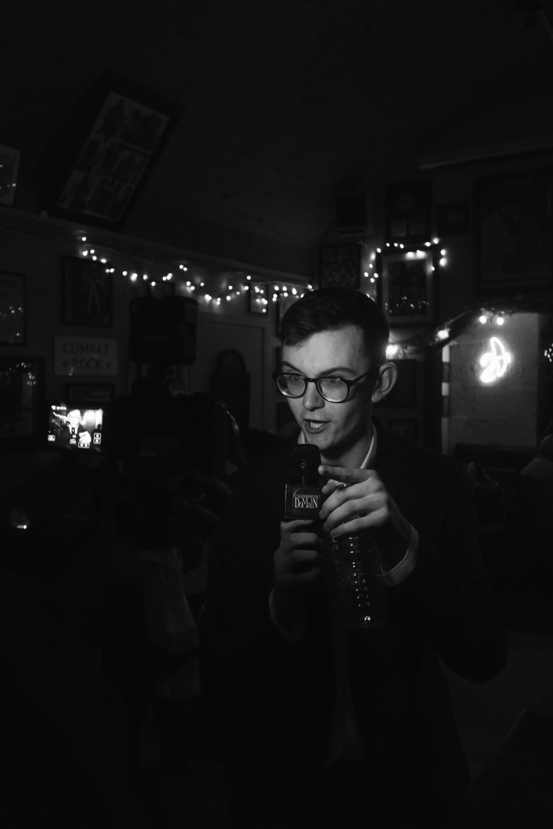 Welcome to the @stevenarmstrong_10 experience 🎤

Our gracious host doing what he does best 🙌

📸: @lawrence_conway_ &amp; <a href="/rchl/">Rachel</a>.yt