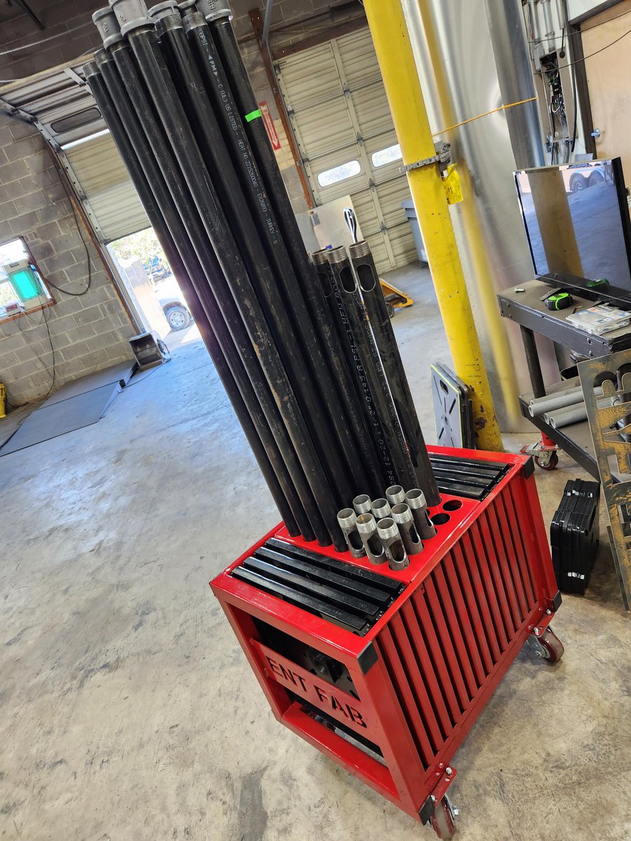 EntFabLLC's tweet image. Our base plate carts are more like a modular transportation solution for a complete rental package. 
#Fabrication #manufacturing #trussbase #lightboom #tvstand #avgear