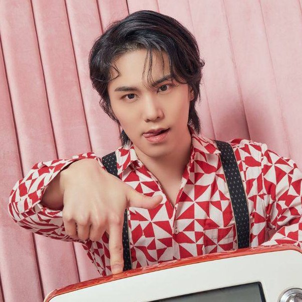 RockyLBrasil's tweet image. 🐺 | #Dinâmica #Interação

Hoje nós queremos que vocês compartilhem com a gente as suas fotos favoritas do #ROCKY usando outfit vermelho ❤️ 
Não se esqueçam de incluir as # dele!

[#PARKMINHYUK - #박민혁 - #라키 - #ROCKY   - #パクミニョク ]