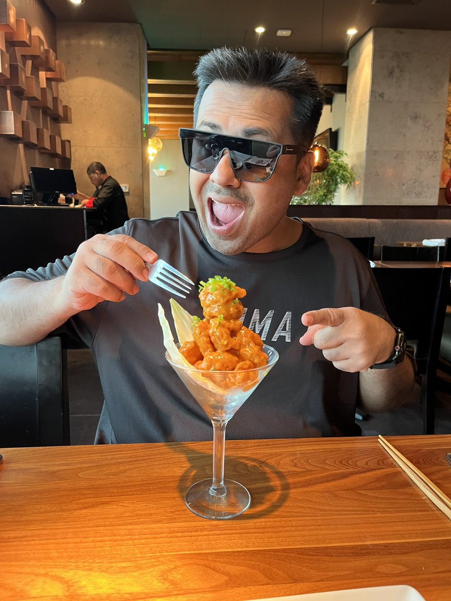 aadil's tweet photo. Who knew the most dynamite experience in Abu Dhabi would be shrimp-sized? 🍤🔥
#DynamiteShrimp @PFChangs https://t.co/X1cIsPreee