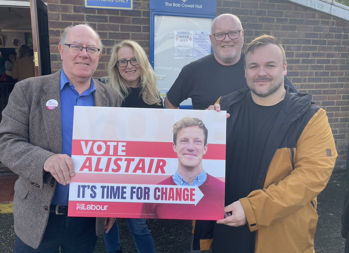 TerryJermyMP's tweet photo. So much positivity in #MidBedfordshire today for the by-election! Great to be able to help get out the vote with @AMoCS and @horatioharry - @BrecklandLabour out in support! Best of luck to @alistrathern https://t.co/qSzcSOP1Zi