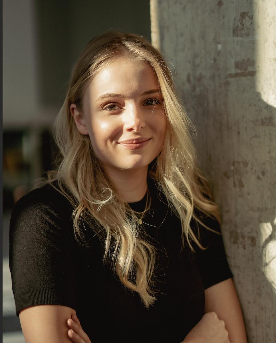 Gunning Group (@gunninglabuoft) on Twitter photo We are so proud of <a href="/RebeccaGAllan/">Rebecca Allan, PhD</a> for defending her thesis on the discovery of ligands for rare diseases like fibrolamellar hepatocellular carcinoma & Duchenne muscular dystrophy! Becca is a meticulous & driven scientist with a passion for research translation & entrepreneurship. We are so proud of <a href="/RebeccaGAllan/">Rebecca Allan, PhD</a> for defending her thesis on the discovery of ligands for rare diseases like fibrolamellar hepatocellular carcinoma & Duchenne muscular dystrophy! Becca is a meticulous & driven scientist with a passion for research translation & entrepreneurship.