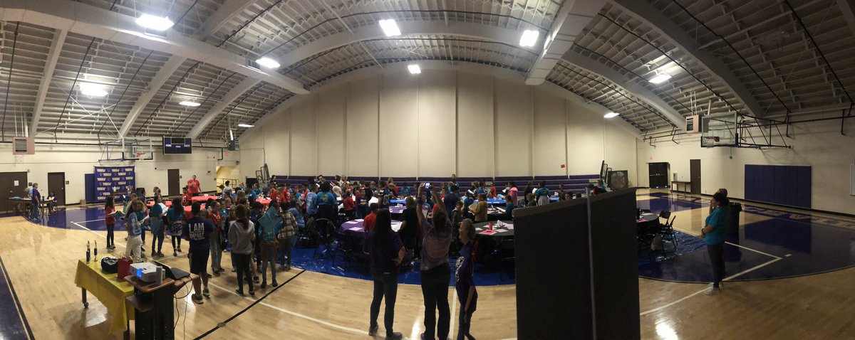 MVEPanthers's tweet photo. #WeLeadTx TEPSA StuCo Leadership Conference at Mauriceville Elementary! So excited for these 130 student leaders https://t.co/vtrYQFbq9s
