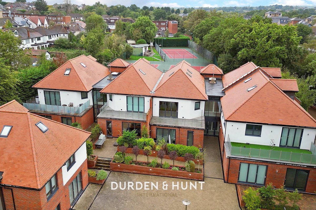 Take a read of our latest blog about Rental Opportunity!

durdenandhunt.co.uk/blog/64-rental…

#blog #rentalmarket #propertytorent #tenant #tolet