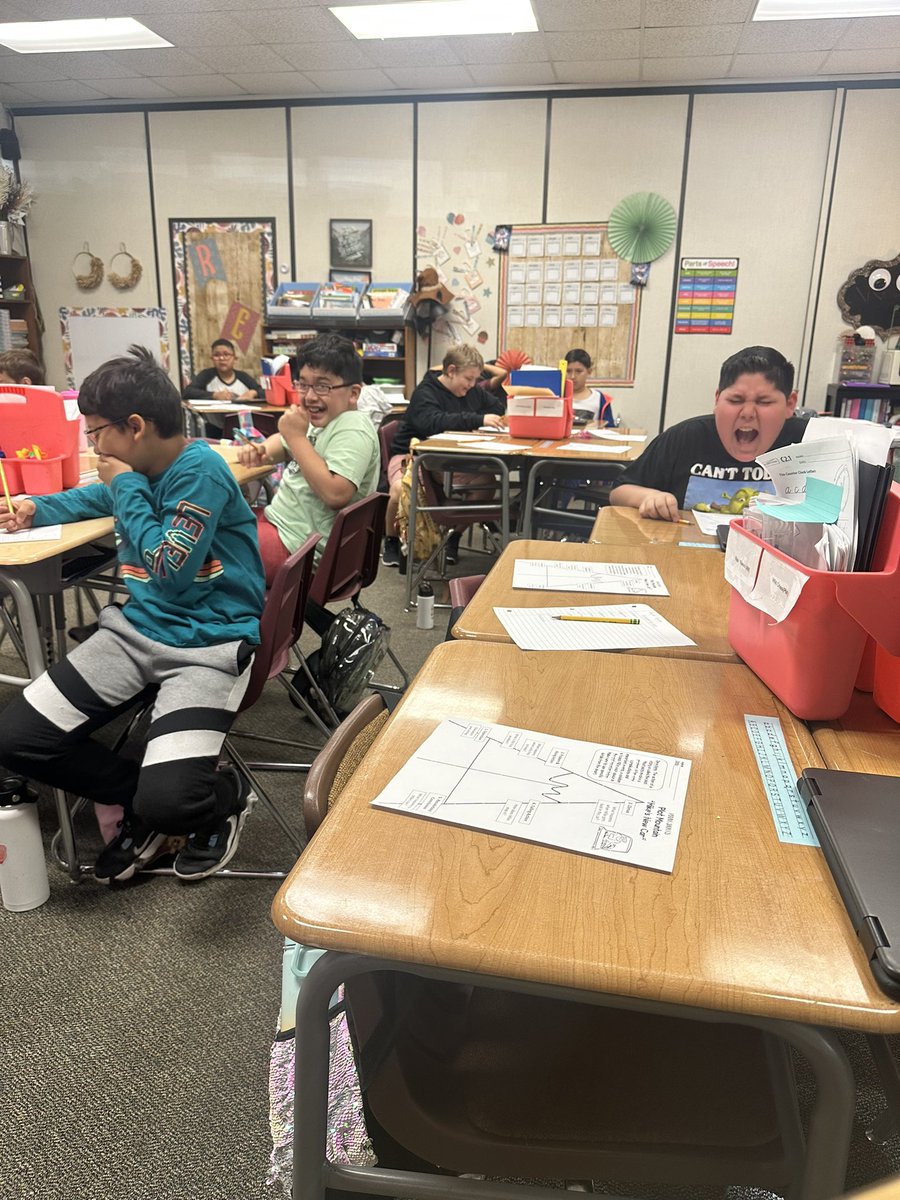 When you know they are enjoying the lesson. 😭😭Laughter is truly the best medicine. <a href="/HumbleISD_OE/">Oaks Elementary</a>