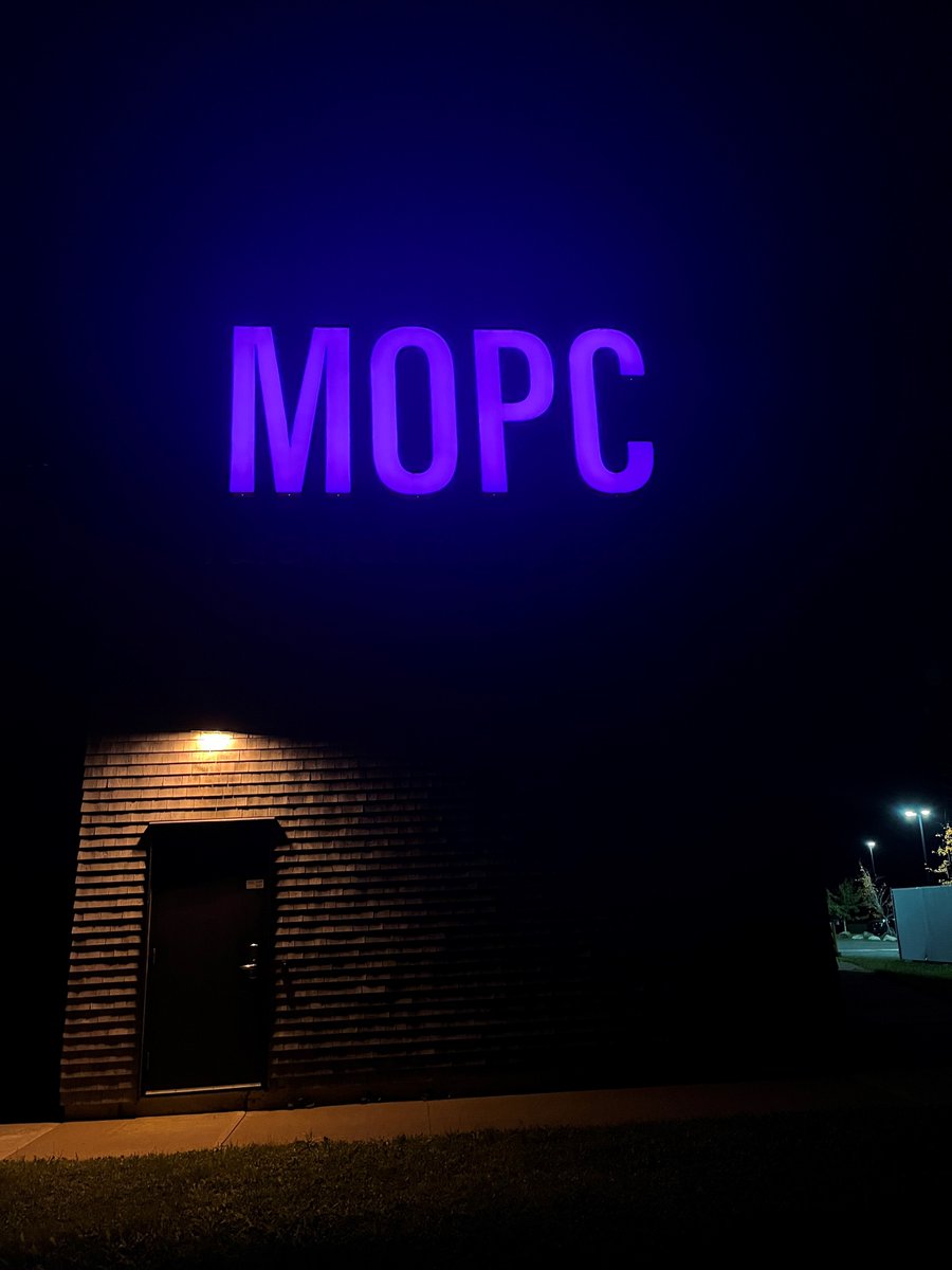 The MOPC's Administrative Building sign is lit in purple this week as part of Light It Up! For NDEAM® 2023. The event is held as part of National Disability Employment Awareness Month in Canada.
#LightItUpForNDEAM