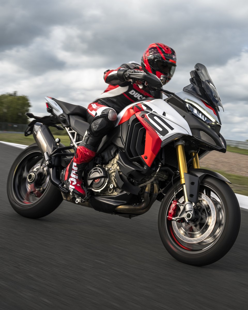 Ducati_India's tweet photo. Extreme sporting DNA. ​
Highest performance in the Multistrada family. ​
No compromises. 

If you want to have it all, the new Multistrada V4 RS is here to please: https://t.co/VUJU9L8YhH

#MultistradaV4RS #DucatiWorldPremiere 

#DWP2024 #Ducati #20YearsofMultistrada #ChooseItAll https://t.co/A9hJMoh09q