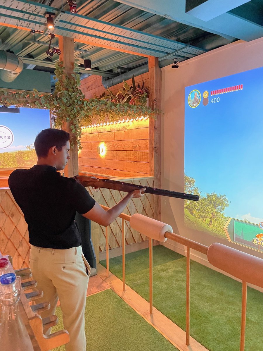 PEM CorporateFinance tweet media