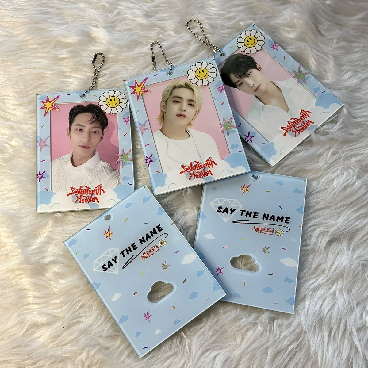 aegyolk___'s tweet photo. wts lfb onhand ph

Seventeen Seventeenth Heaven PC holder 🤍

👉🏻 Extras from our 1st PO

✨ Comment “MINE” to get yours 🫶🏻

🔖svt scoups the8 mingyu dino vernon hoshi dk wonwoo jeonghan jun joshua woozi seungkwan carat https://t.co/qotKIxJ6qA