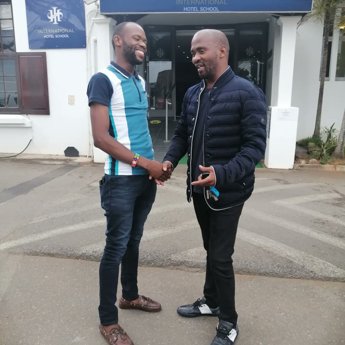 Mthobisi_pm's tweet photo. Doing the right thing at the wrong time makes it wrong.

While you may have the time to do something, getting the timing right is very critical. https://t.co/rLusdZljbU