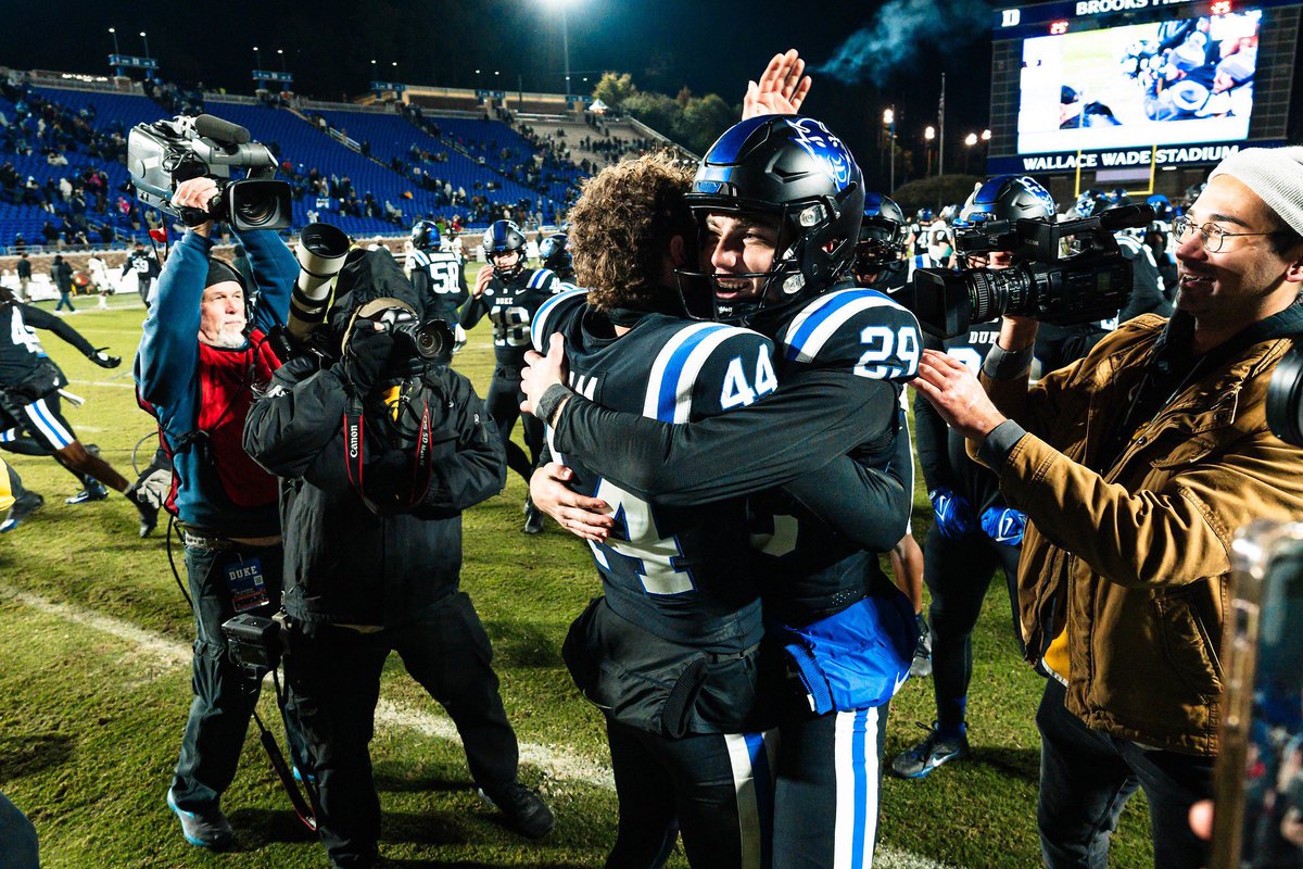 DukeFOOTBALL's tweet image. Goodnight Duke nation 😈