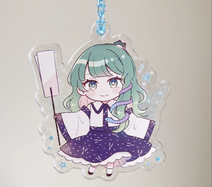 秋季例大祭に持っていくアクリルキーホルダーが届きました!萃香、お燐、早苗です。マットなアクリルやホログラムなアクリルに刷って頂きました