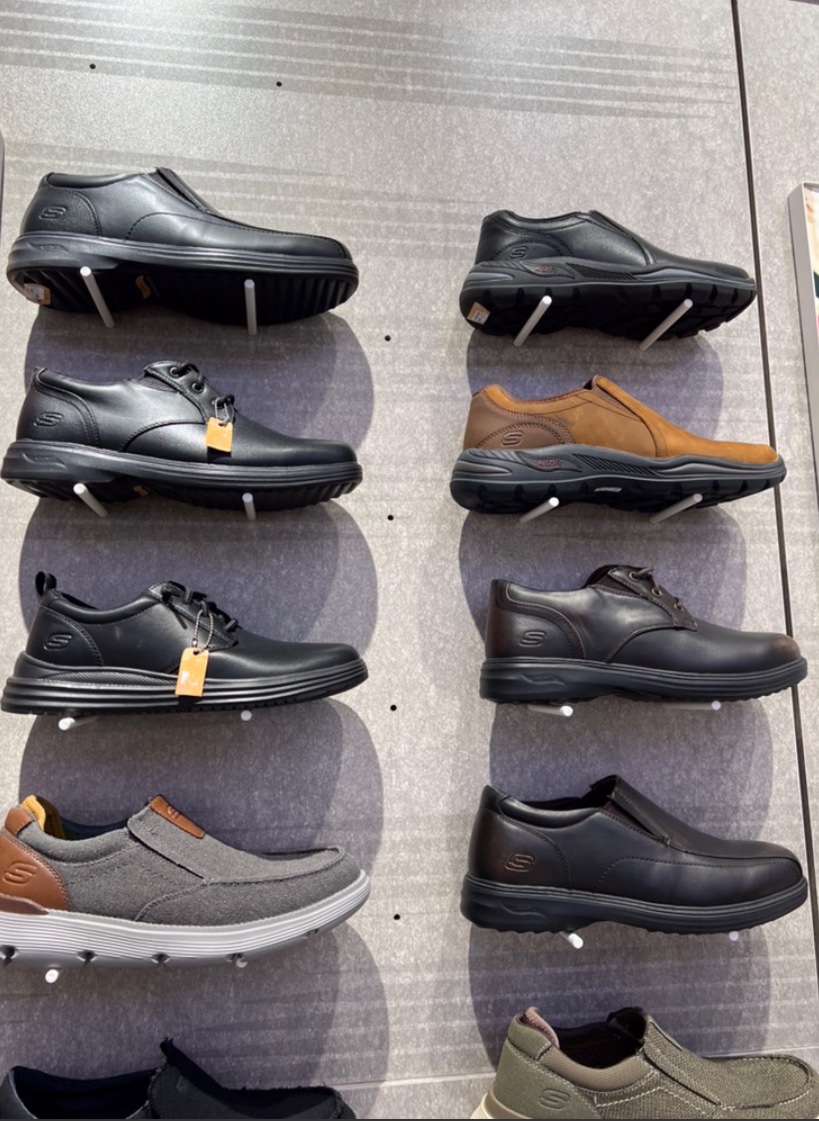 ApiliaTLazada's tweet photo. Kasut khas untuk kerja yang dikeluarkan oleh Skechers. Siapa yang belum pernah pakai brand Skechers wajib la try ambil pengalaman untuk keselesaan yang sebenar. 

Tengok dekat sini
👉🏻 https://t.co/6n697fciMd https://t.co/IFt8rZ9AJB