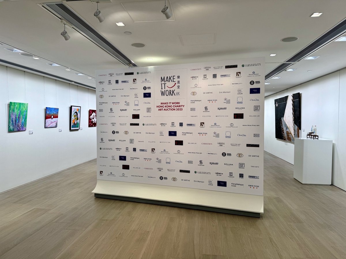 stefanirvine's tweet photo. Blue Lotus Gallery and I have donated an artwork for  auction to the Make It Happen HK charity. I'm pleased to see our photograph currently on view at Christie's Asia. Bids are being accepted until this Friday evening.
https://t.co/VekenphYIl https://t.co/WIVafu7jwh