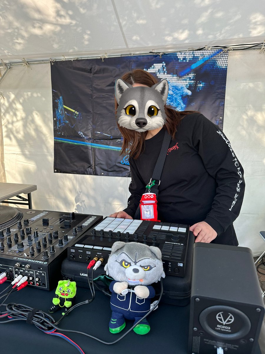 _yp14matsu_'s tweet image. サンちゃんブースでDJしました🎧

#サンタモニカ増殖中 #traktor @minetjp