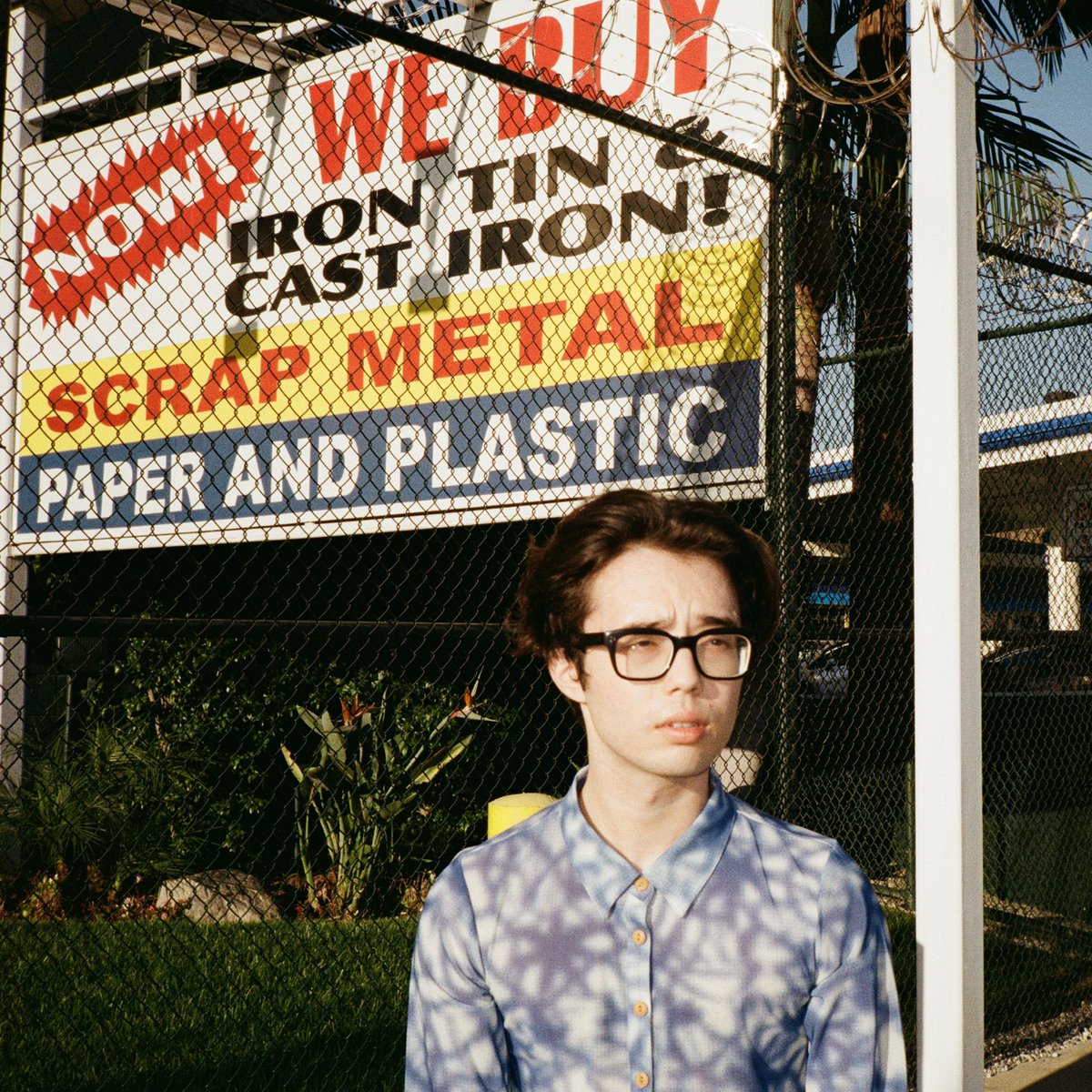 New music out now 
“100 Years”
Please enjoy 🌞
Video out tomorrow directed by Sophia Ali

laprete.lnk.to/100years