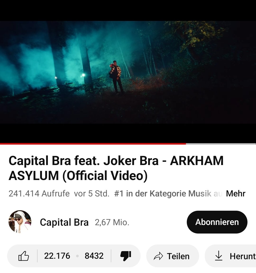 Für diesen Sperrmüll hat er sich jetzt also 1 Monat Zeit genommen?!

Dieser vercrackte Hinterhof-Kneipenschläger hat wirklich jeglichen Bezug zur Realität verloren!

Araberz und lelele?!?!
Mehr hat dieser Typ nicht drauf?!

Capital, you are done son.