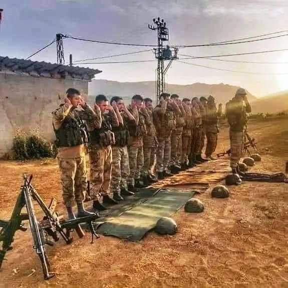 _arifsaylam's tweet photo. #hayirlicumalar 

SELAM ve DUA ile hayırlı cumalar. https://t.co/f1kijhoA1r