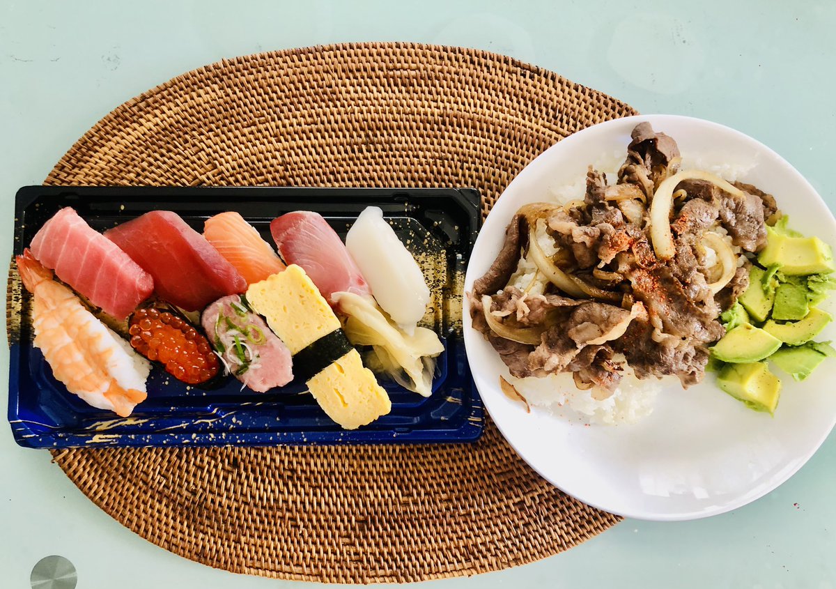 SHINGOKUKIYAMA's tweet photo. 実家にかえってきてますが
ランチの内容はいつも通り！

筋肉に良い食事です！🏋️ https://t.co/2JbqFdLD9i