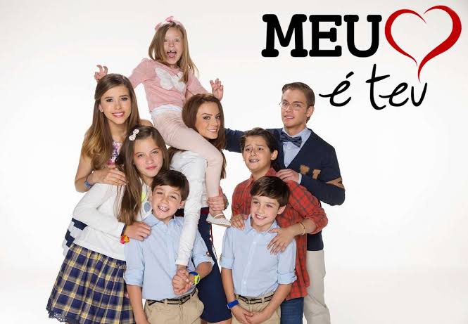 Hugo_oigreS's tweet photo. Eu não sou a favor da mudança de horário das #NovelasDaTarde, mas caso aconteça, a minha sugestão seria mais ou menos essa:
14h15 #MeuCoraçãoÉTeu
15h30 #ACorDaPaixão
16h45 #CoraçãoGuerreiro
18h00 #NovoPrograma
20h00 #SBTBrasil https://t.co/ulBSmVtRWZ