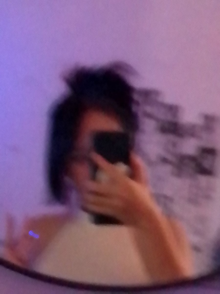 AriieHrs's tweet photo. akali here xd https://t.co/V63oM3xn8p