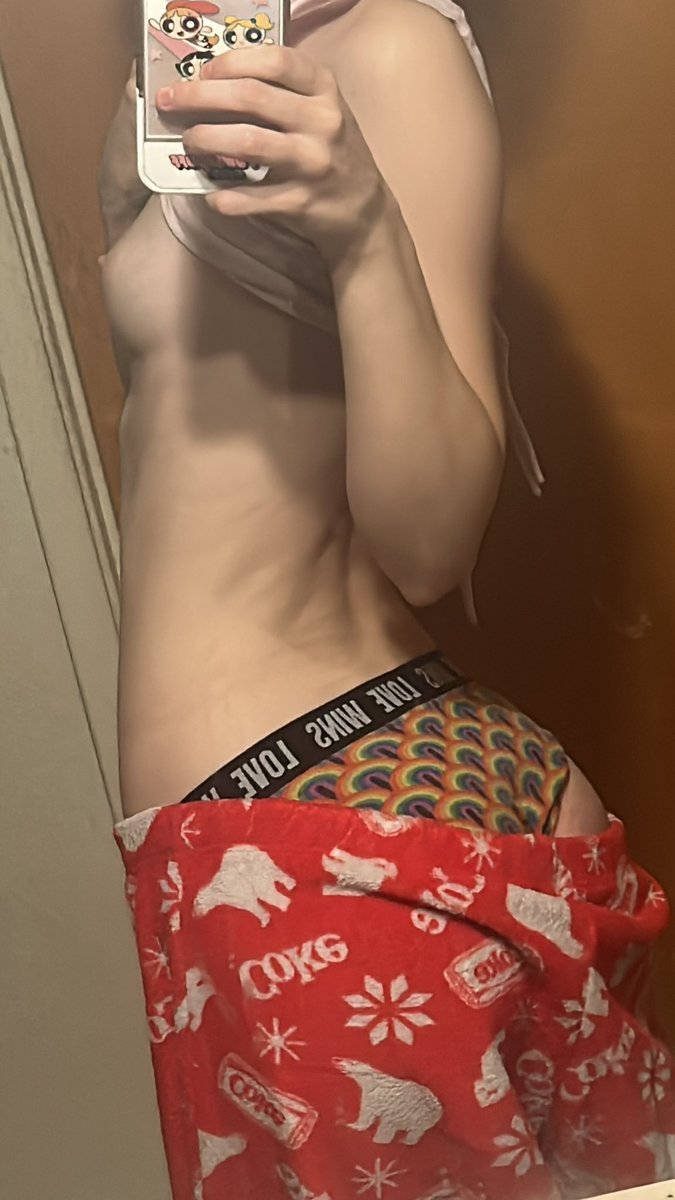 FaeryBimbo's tweet photo. https://t.co/BIoDHGKCPw