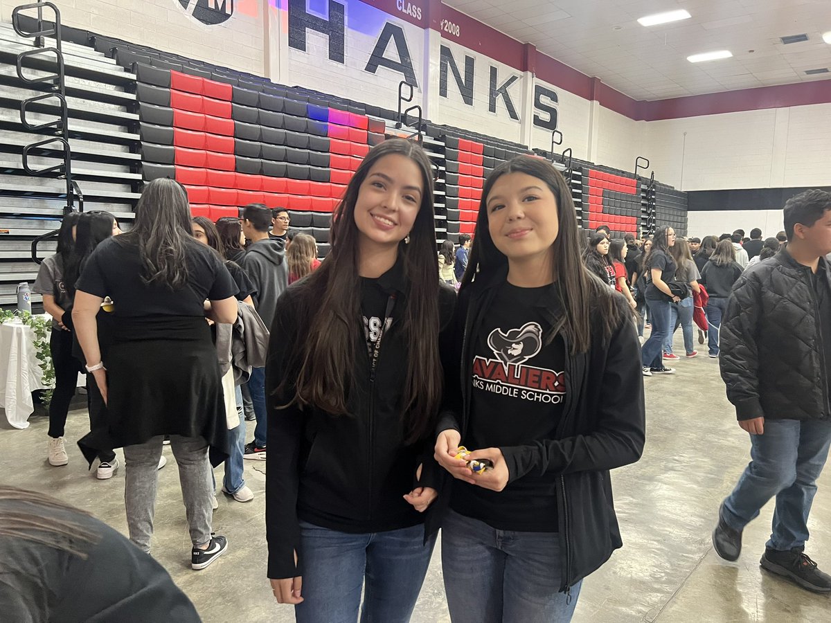 Melissa Alvarez-Comas (@mcomas_hankshs) on Twitter photo <a href="/HanksNhs/">Hanks-NHS</a> members ready to meet our future Knights during the HMS 8th grade tour. π° βοΈ 
#kingdomofchampions <a href="/HanksNhs/">Hanks-NHS</a> members ready to meet our future Knights during the HMS 8th grade tour. π° βοΈ 
#kingdomofchampions