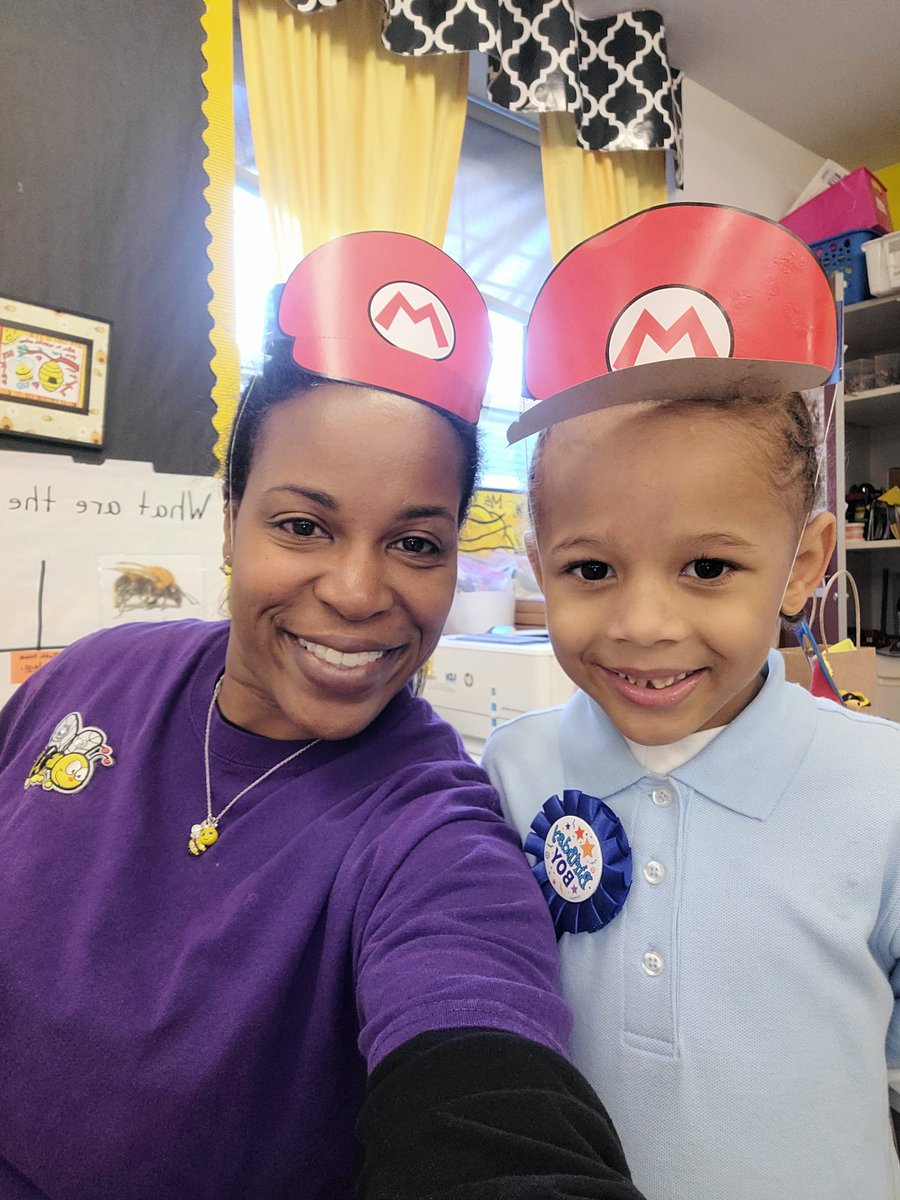QueenBeeMsCNJ's tweet photo. Happy Birthday Sebastian!!!
#busybee102 #MovingintoGreatness #orangestrong #GoodtoGreat #laspantherpride #kindergartenrocks #kindergartenteacher #kindergarten https://t.co/sl4p7DNnMD