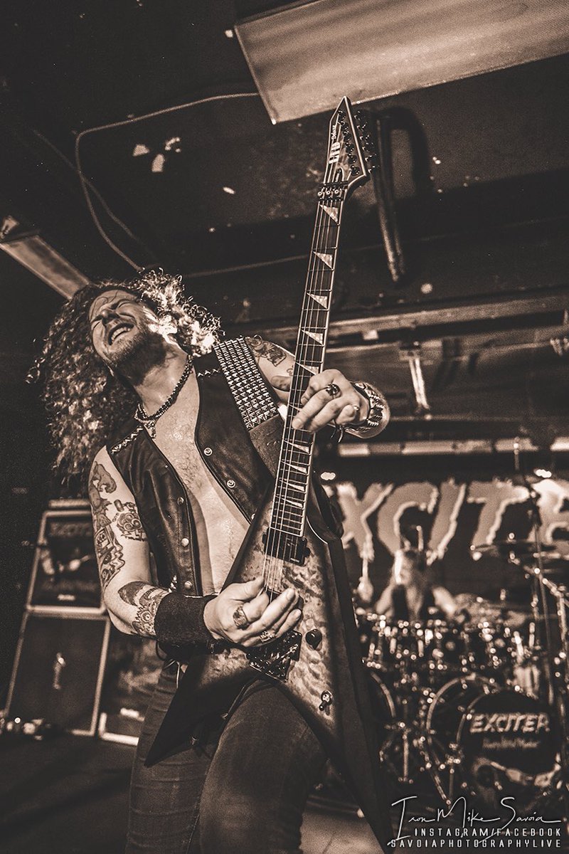 insane night in seattle shredding the stage that essentially birthed the grunge scene - always love raging at @ElCorazonSEA! next show is tomorrow in SF at dna lounge. photo by @ironmikesavoia