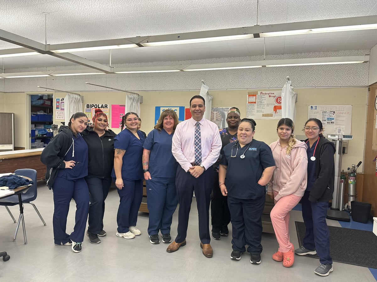 Thank you <a href="/nlmusd_supt/">NLMUSDSupt</a> for visiting and engaging with adult learners at <a href="/NLMAdultSchool/">NLM Adult School</a> La Mirada Campus today.  

#AdultEducation
#ESL #HSD #CTE
#MoveAheadWithAdultEd
#NLMUSD