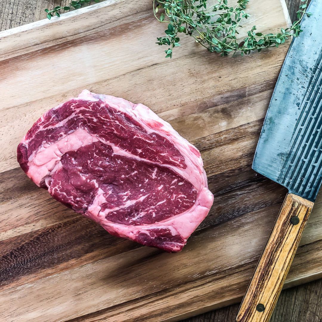 Are you more of a bone-in or boneless ribeye kinda person? 🦴

#ribeye #premiumbeef #localmeat